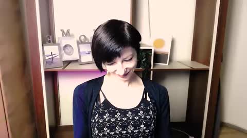 Angelina online show from November 2025 07:41:02 AM