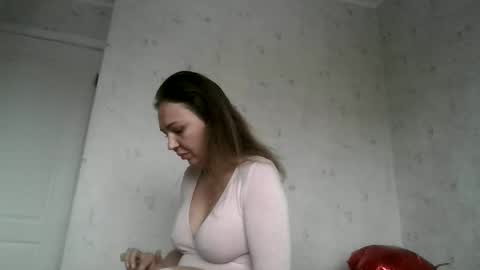 Snapshot of angelinalove28 chatting on February 2026 07:23:01 AM angelinalove28 online show from February 2026 07:23:01 AM