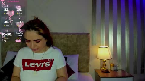 Snapshot of angelinarouse_ chatting on November 2025 03:42:02 AM angelinarouse_ online show from November 2025 03:42:02 AM