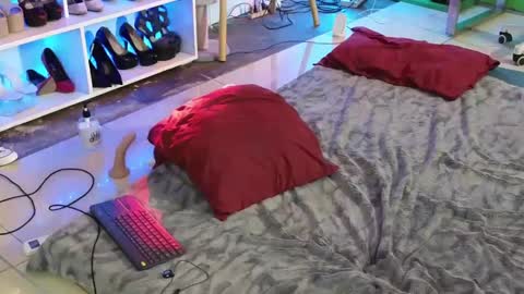 Snapshot of angelinasia chatting on March 2025 04:17:02 AM Angel online show from March 2025 04:17:02 AM