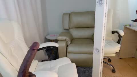 Snapshot of angelita_success chatting on July 2026 12:37:01 AM angelita_success online show from July 2026 12:37:01 AM