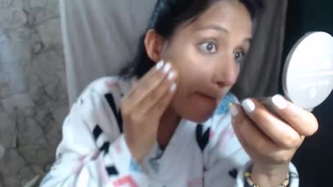 angela online show from December 2025 03:16:02 AM