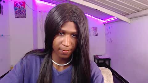 Snapshot of angell_dustt chatting on December 2024 05:59:01 AM Danielle online show from December 2024 05:59:01 AM