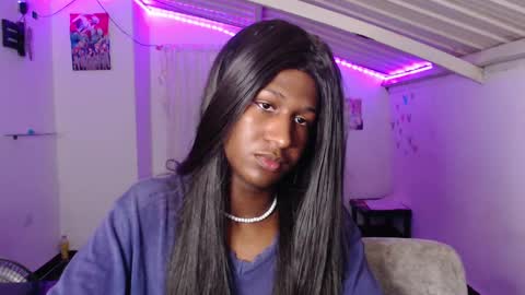 Snapshot of angell_dustt chatting on December 2024 09:06:01 AM Danielle online show from December 2024 09:06:01 AM