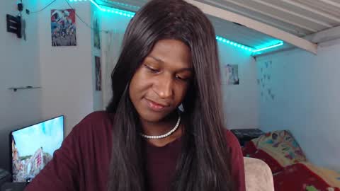 Snapshot of angell_dustt chatting on December 2024 04:12:01 AM Danielle online show from December 2024 04:12:01 AM