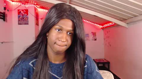 Snapshot of angell_dustt chatting on January 2025 04:20:01 AM Danielle online show from January 2025 04:20:01 AM