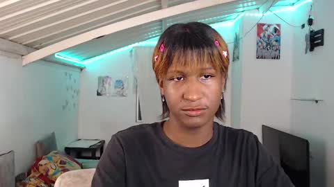 Snapshot of angell_dustt chatting on January 2025 05:23:02 AM Danielle online show from January 2025 05:23:02 AM