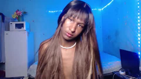 Snapshot of angell_dustt chatting on October 2025 06:48:01 PM Danielle online show from October 2025 06:48:01 PM