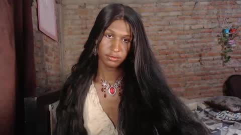 Snapshot of angell_dustt chatting on December 2025 11:33:02 PM Danielle online show from December 2025 11:33:02 PM