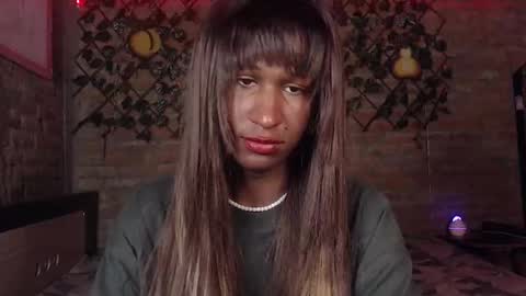 Snapshot of angell_dustt chatting on February 2026 03:05:01 AM Danielle online show from February 2026 03:05:01 AM