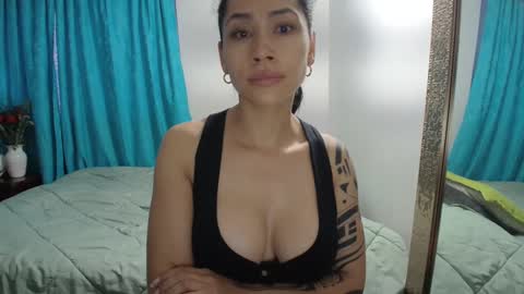 Snapshot of angellaisabella chatting on January 2025 12:39:02 PM ANGELA ISABELLA online show from January 2025 12:39:02 PM