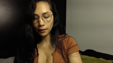 Snapshot of angellaisabella chatting on October 2025 12:36:01 AM ANGELA ISABELLA online show from October 2025 12:36:01 AM