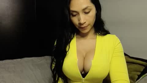 Snapshot of angellaisabella chatting on November 2025 12:44:01 AM ANGELA ISABELLA online show from November 2025 12:44:01 AM