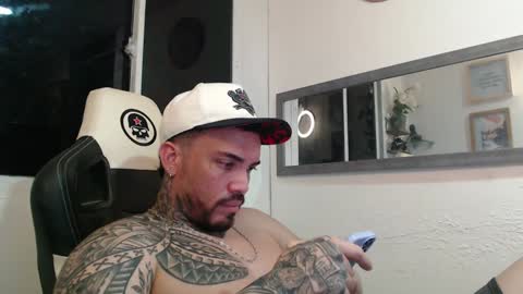 angellatino0 online show from December 2024 04:23:01 AM