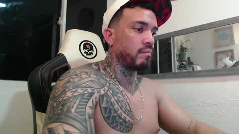 angellatino0 online show from December 2024 07:28:01 AM