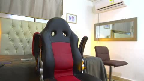 angellatino0 online show from December 2024 05:58:02 AM