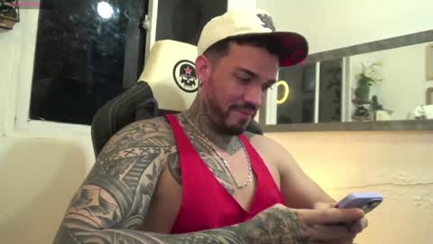 angellatino0 online show from December 2024 01:40:02 AM