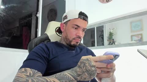 angellatino0 online show from January 2025 05:22:02 AM