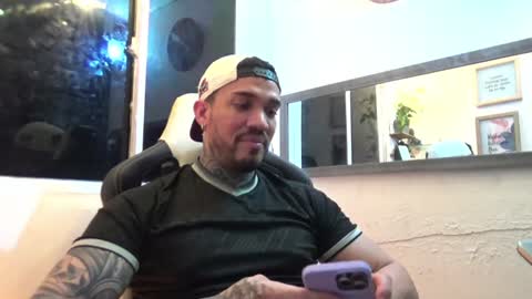 angellatino0 online show from January 2025 05:51:02 AM