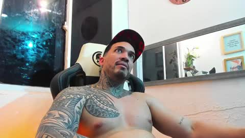 angellatino0 online show from January 2025 07:26:01 AM