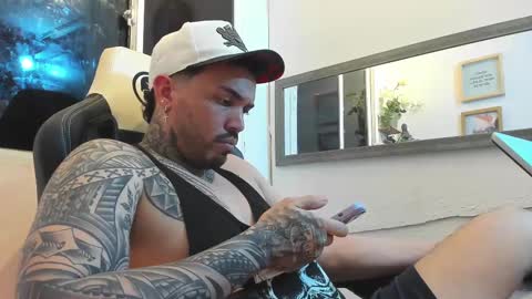 angellatino0 online show from February 2025 05:50:02 AM