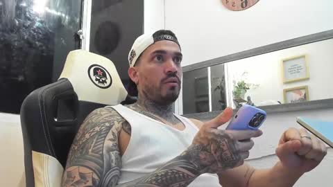 angellatino0 online show from February 2025 07:34:01 AM