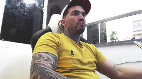 angellatino0 online show from February 2025 05:59:01 AM