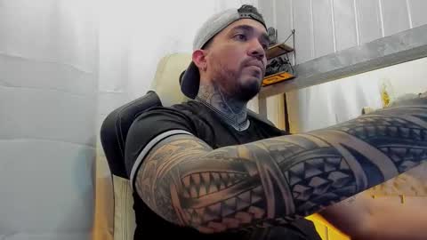 angellatino0 online show from September 2025 02:44:02 AM