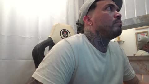 angellatino0 online show from October 2025 07:50:02 AM