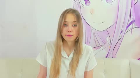 angellery online show from October 2025 01:25:01 AM