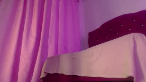 Angellike online show from January 2025 10:18:01 PM