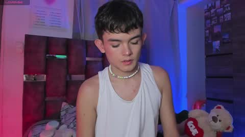 Snapshot of angelocute_ chatting on January 2025 09:06:02 AM Angelo I work from home this is my room online show from January 2025 09:06:02 AM