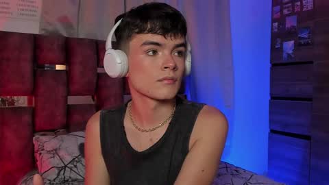 Snapshot of angelocute_ chatting on February 2025 05:40:02 AM Angelo I work from home this is my room online show from February 2025 05:40:02 AM