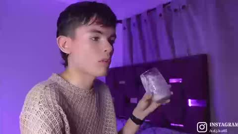 Snapshot of angelocute_ chatting on September 2025 04:12:02 AM Angelo I work from home this is my room online show from September 2025 04:12:02 AM