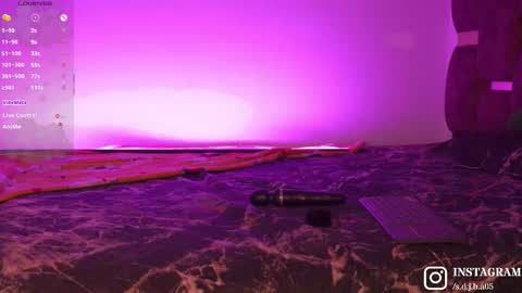 Snapshot of angelocute_ chatting on November 2025 07:10:01 AM Angelo I work from home this is my room online show from November 2025 07:10:01 AM