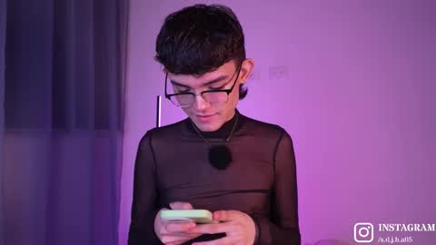 Snapshot of angelocute_ chatting on February 2026 02:30:01 AM Angelo I work from home this is my room online show from February 2026 02:30:01 AM