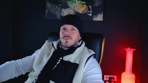 Snapshot of angeloeric chatting on December 2024 09:17:01 AM BlackWolf online show from December 2024 09:17:01 AM