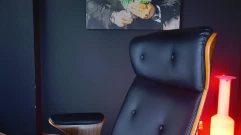 Snapshot of angeloeric chatting on December 2024 12:30:02 PM BlackWolf online show from December 2024 12:30:02 PM