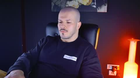 Snapshot of angeloeric chatting on January 2025 04:36:01 PM BlackWolf online show from January 2025 04:36:01 PM