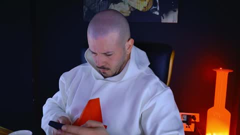 Snapshot of angeloeric chatting on January 2025 01:05:02 PM BlackWolf online show from January 2025 01:05:02 PM