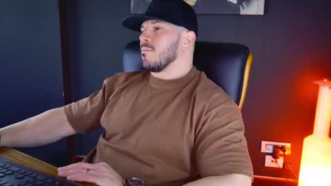 Snapshot of angeloeric chatting on January 2025 08:11:02 AM BlackWolf online show from January 2025 08:11:02 AM