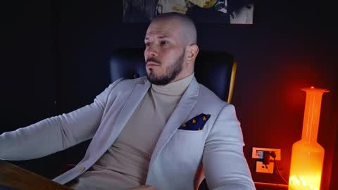 Snapshot of angeloeric chatting on February 2025 04:59:01 AM BlackWolf online show from February 2025 04:59:01 AM