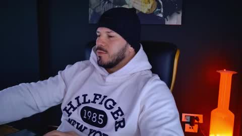 Snapshot of angeloeric chatting on February 2025 09:11:01 AM BlackWolf online show from February 2025 09:11:01 AM