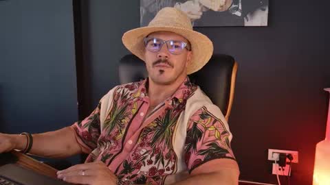 Snapshot of angeloeric chatting on September 2025 10:16:01 AM BlackWolf online show from September 2025 10:16:01 AM