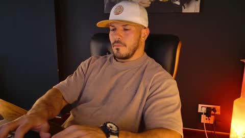 Snapshot of angeloeric chatting on September 2025 11:37:01 AM BlackWolf online show from September 2025 11:37:01 AM