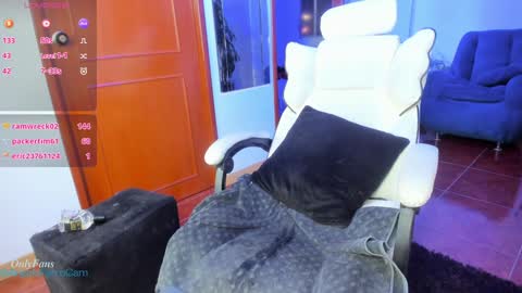 Angelo Ferro online show from January 2025 05:59:01 AM