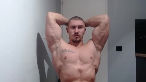  ------- SEX SHOW WITH GUYS AND GIRLS  MUSCLE SHOW online show from December 2024 09:15:02 PM