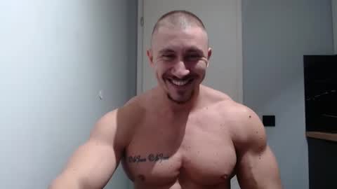  ------- SEX SHOW WITH GUYS AND GIRLS  MUSCLE SHOW online show from December 2024 06:34:01 PM