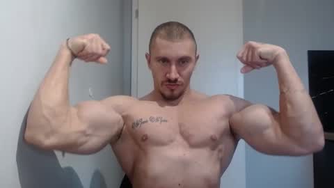  ------- SEX SHOW WITH GUYS AND GIRLS  MUSCLE SHOW online show from February 2025 06:51:02 AM