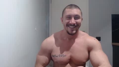  ------- SEX SHOW WITH GUYS AND GIRLS  MUSCLE SHOW online show from March 2025 05:50:02 PM